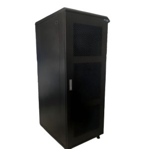 RACK CERRADO 32U 60cm X 160cm X 80cm